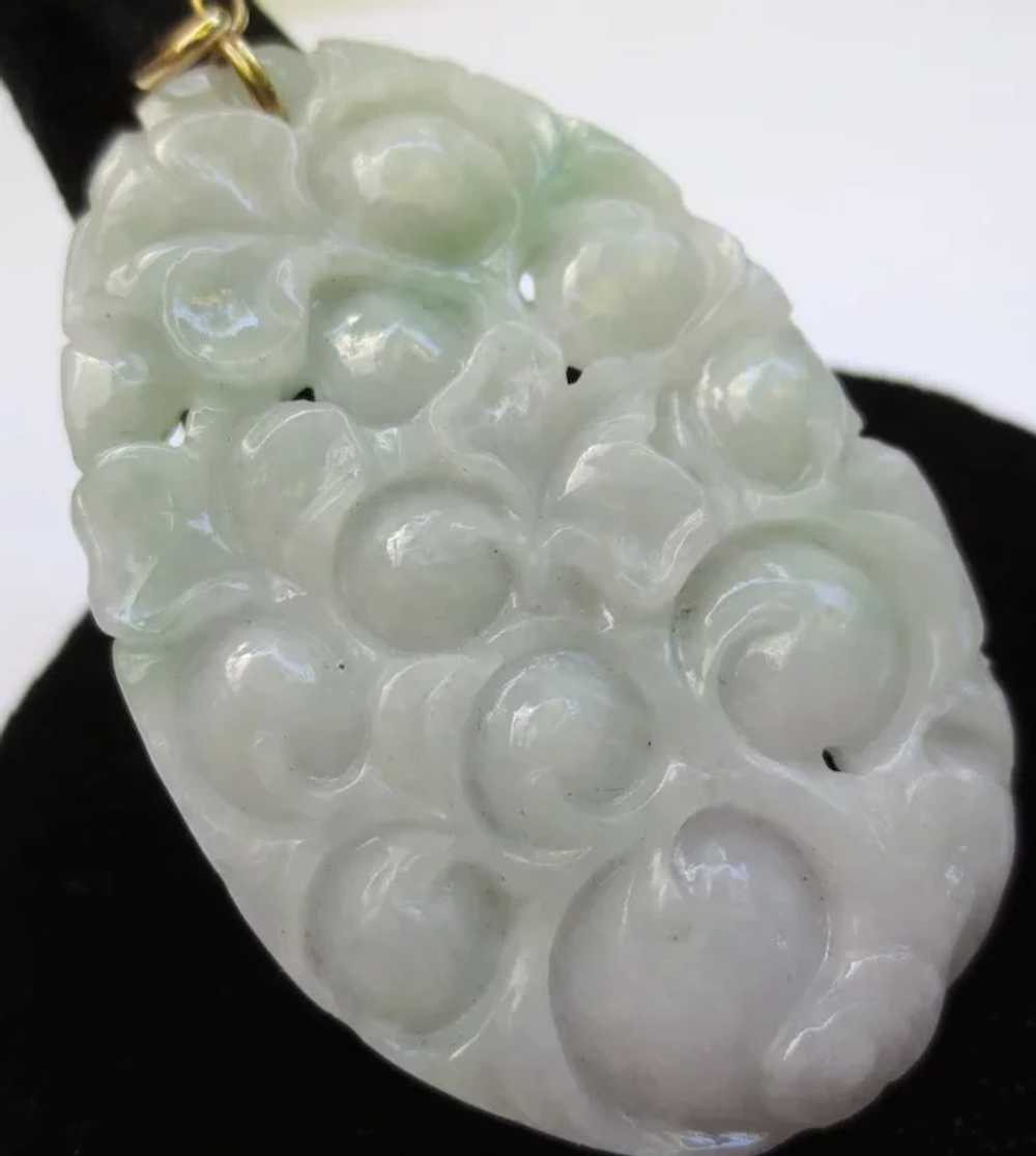Vintage 14k Gold Jade Pendant of Peach Fruit, Lot… - image 4