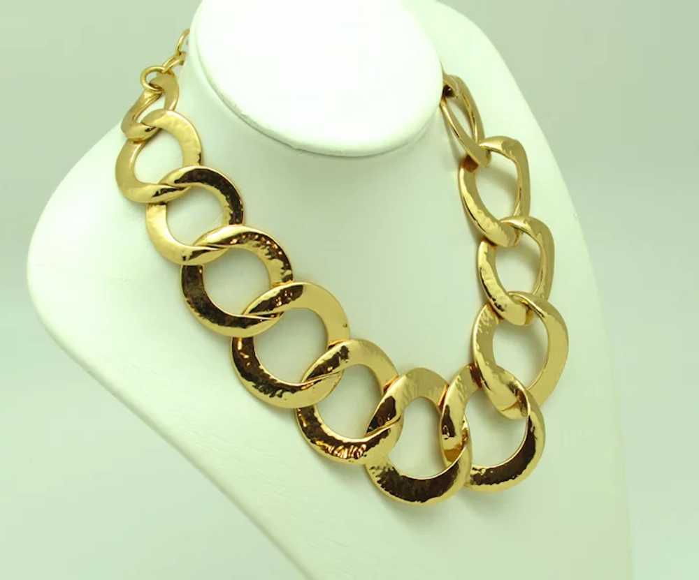 Nest Hammered Chain Link Necklace - image 2