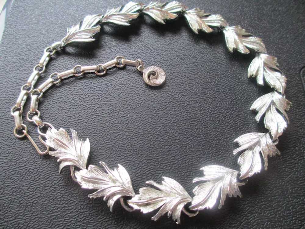 Tara 5th Ave. c. 1960s  Leaf Necklace - image 3