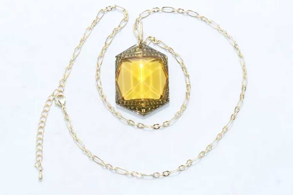 Vintage Costume Faceted Yellow Stone Necklace - image 2