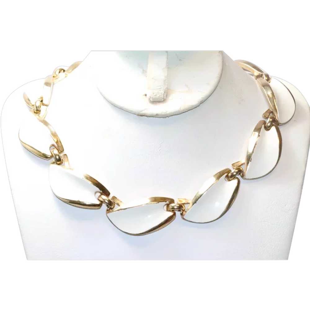 Vintage Trifari White Enamel Link Necklace - image 1