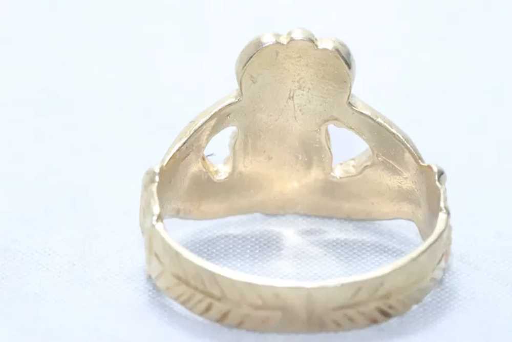 Vintage 14KT Yellow Gold Diamond Cut Claddagh Ring - image 3