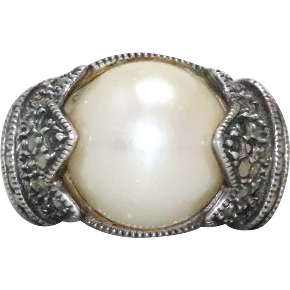 Vintage Sterling Silver Mabe Pearl Marcasite Ring - image 1