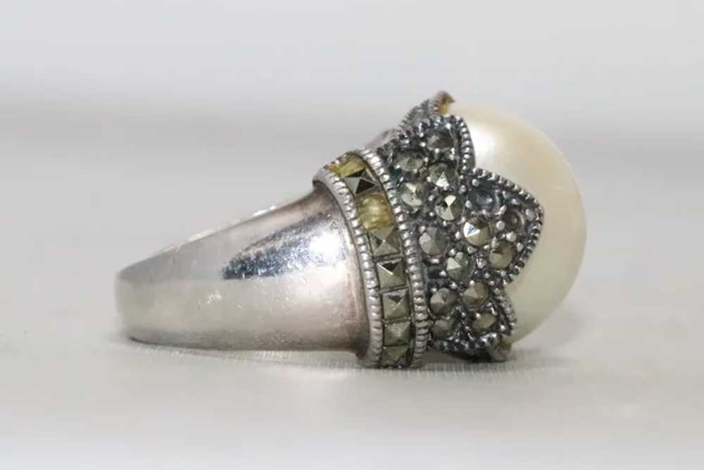 Vintage Sterling Silver Mabe Pearl Marcasite Ring - image 2