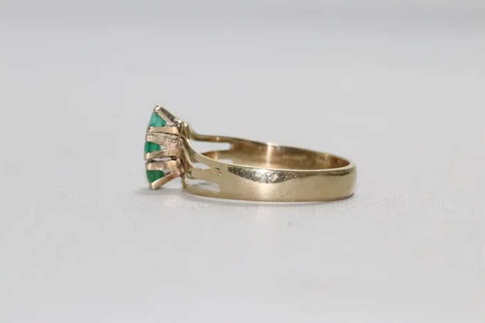 14 KT Yellow Gold Emerald Ring - image 2