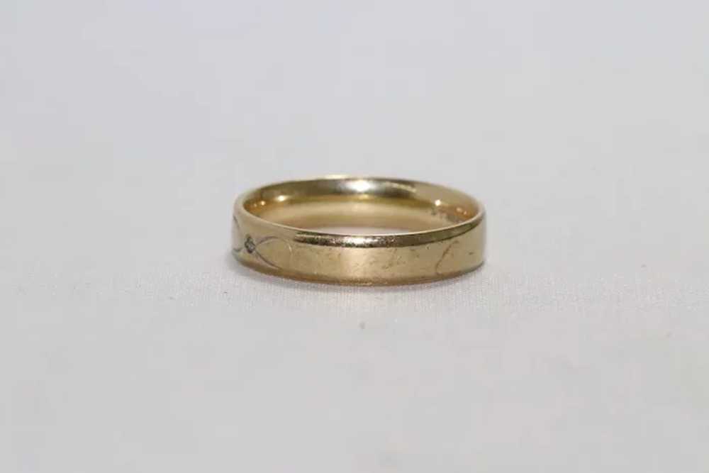 10 KT Yellow Gold Ring - image 2