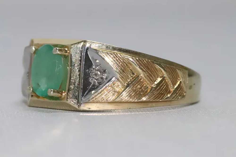 14KT Gold Emerald Diamond Ring - image 2