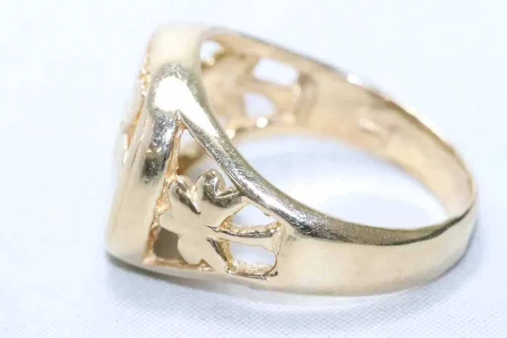 Vintage 14KT Yellow Gold Irish Claddagh Ring - image 2