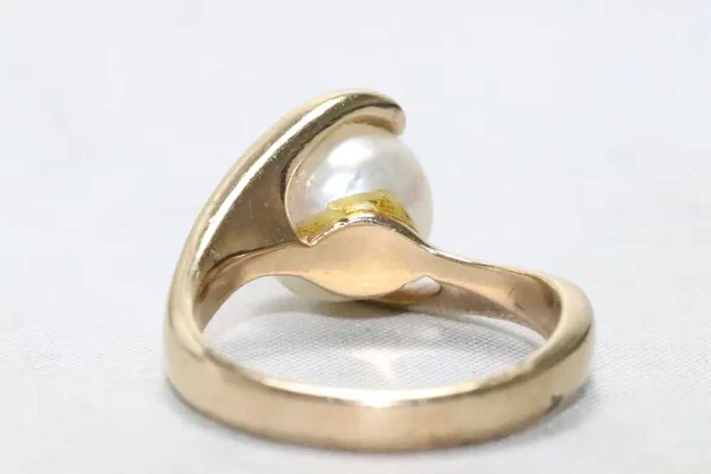 Vintage 14KT Yellow Gold Freshwater Pearl Ring - image 3