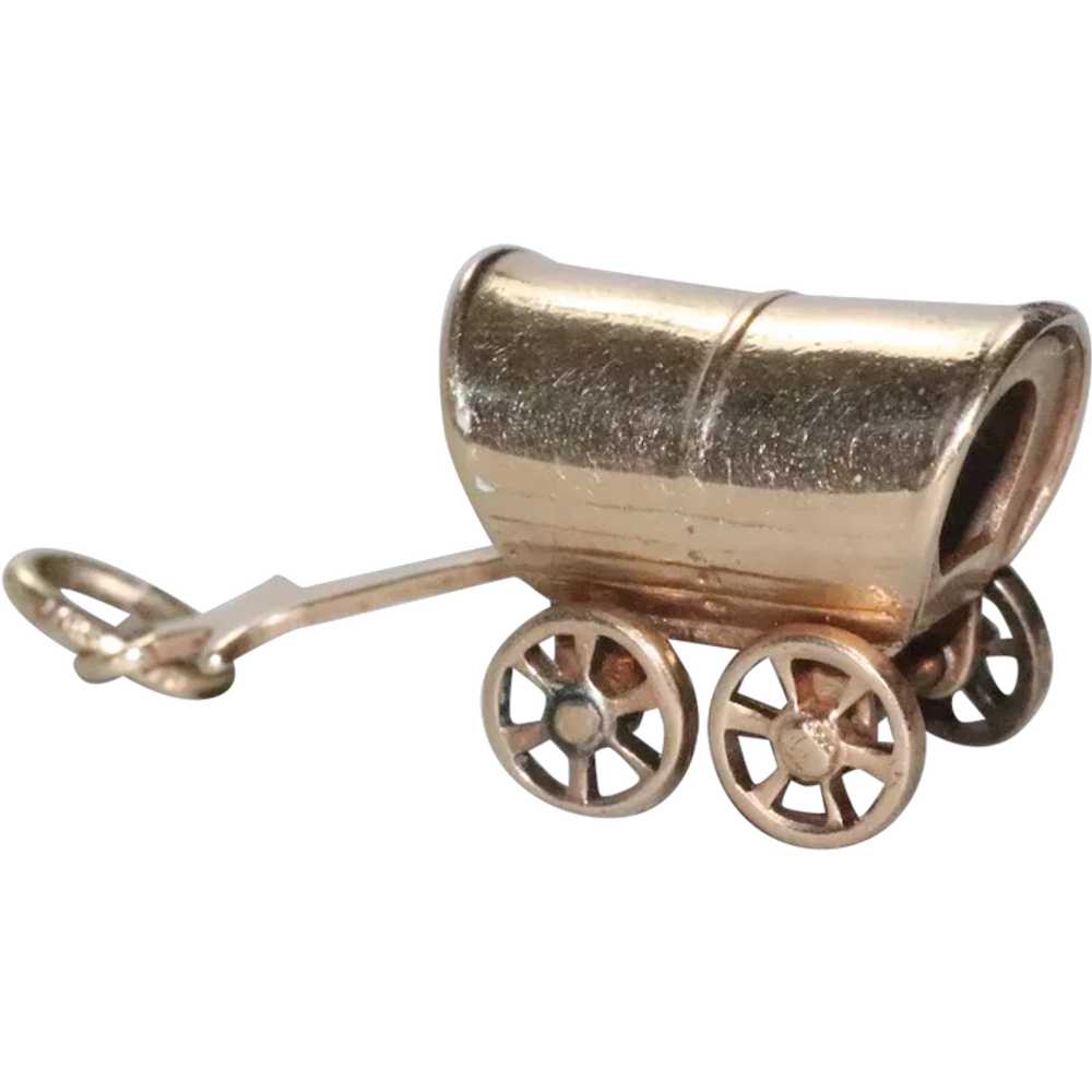 Vintage 14K Yellow Gold Wheel Wagon Carriage Charm - Gem