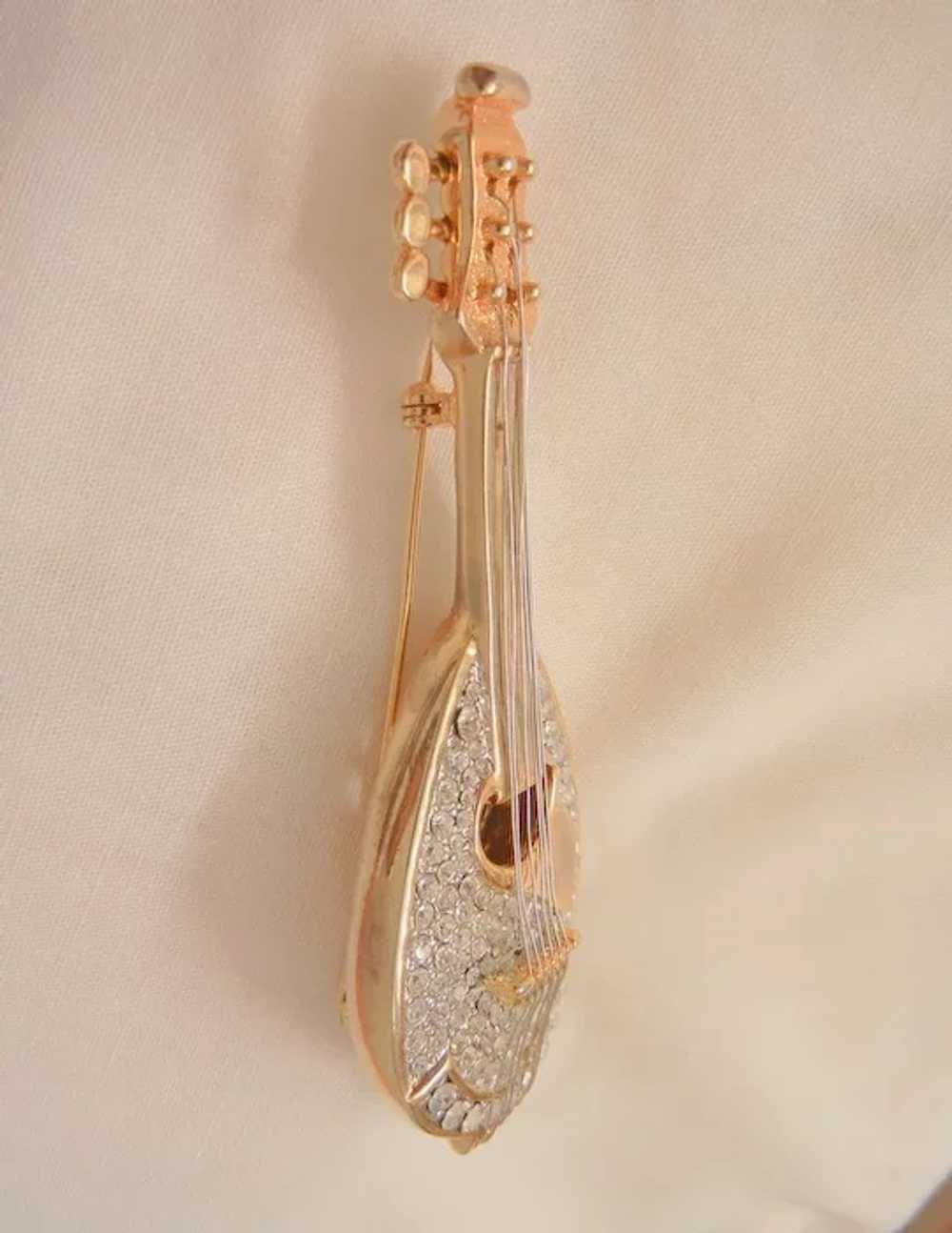 Gorgeous huge Pave rhinestone mandolin Brooch - image 5
