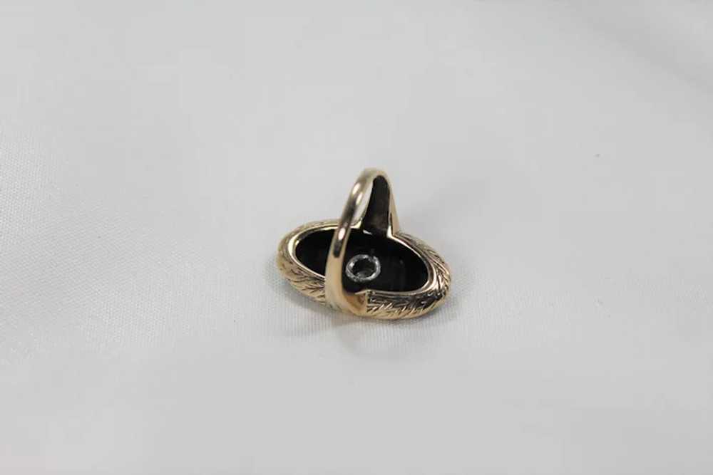 Fabulous Onyx and 1/3 ct Center Diamond Ring, 14 … - image 4