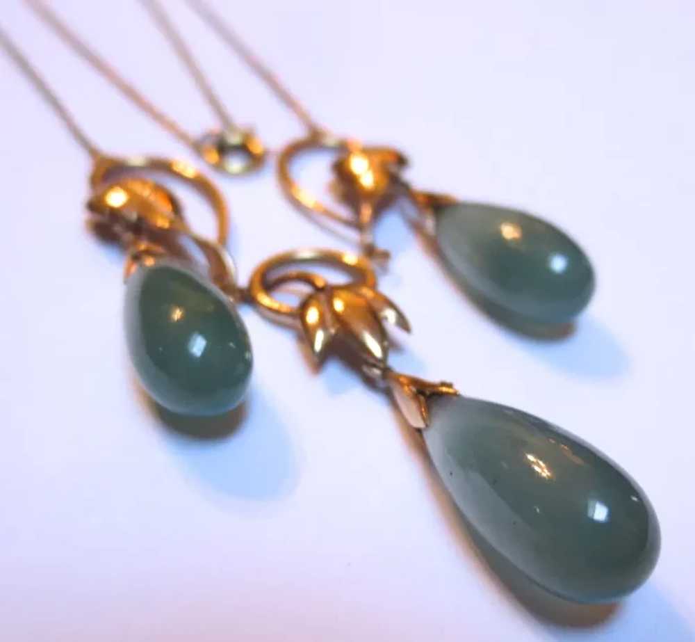 Lovely Vintage Jade Drop 14K Gold Necklace - image 3