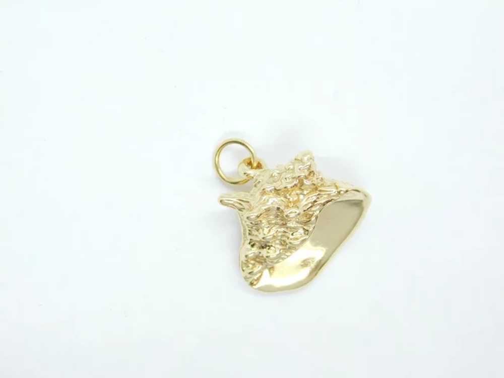 Nautical Queen Conch Shell Charm 14k Yellow Gold - image 2