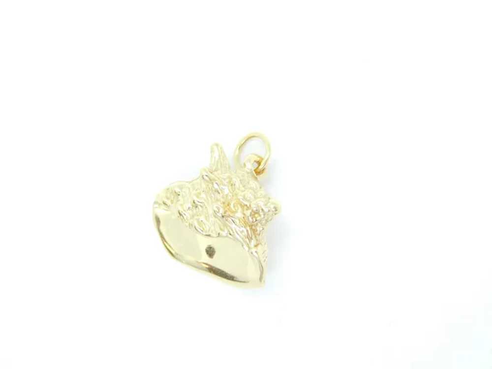Nautical Queen Conch Shell Charm 14k Yellow Gold - image 3