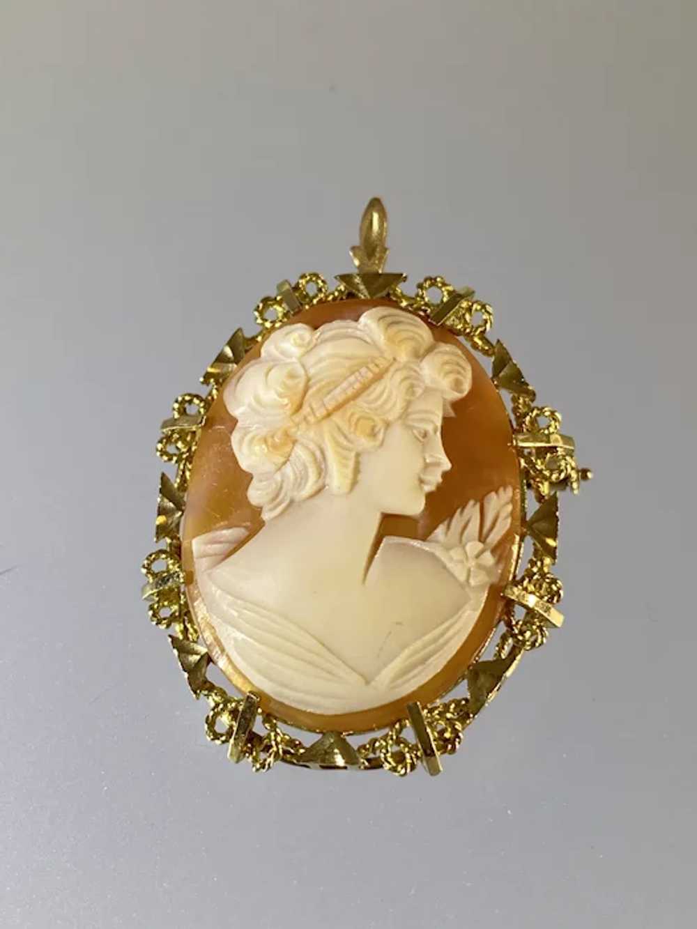 14K Yellow Gold Carnelian Cameo - image 2