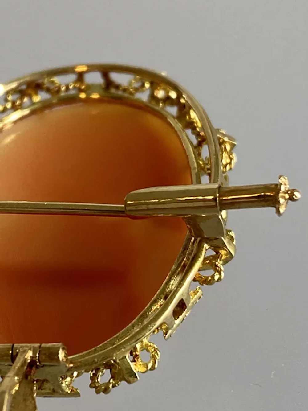 14K Yellow Gold Carnelian Cameo - image 7