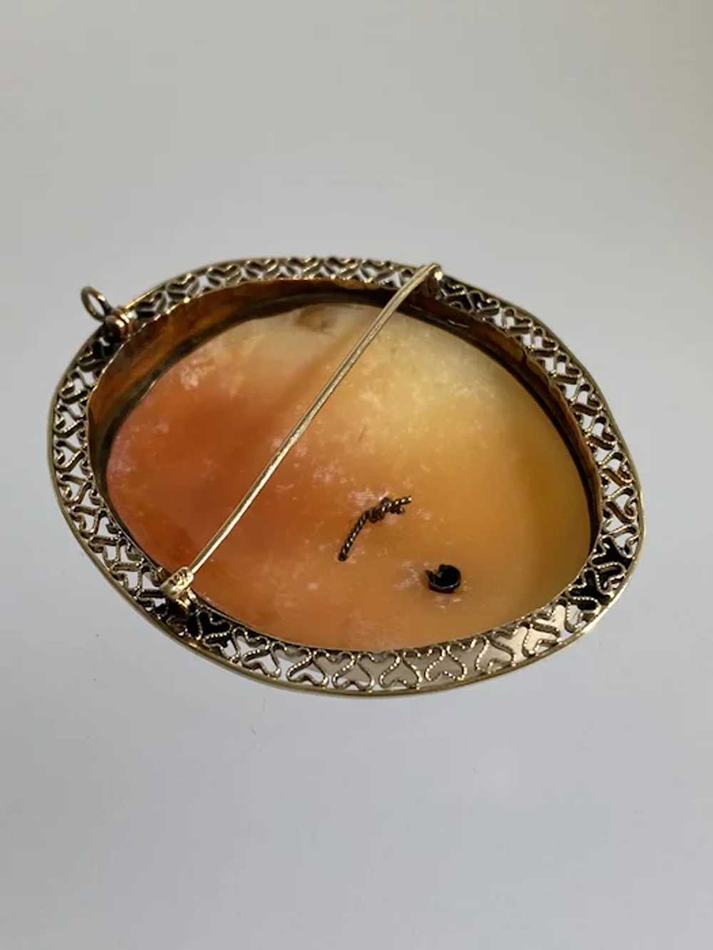 14K Two-Tone Cameo with Pendant - image 9