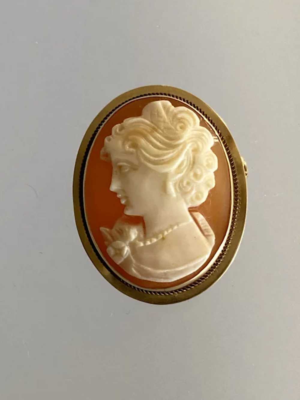 14K Yellow Gold Left Facing Cameo - image 10