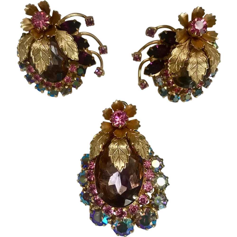 Large Goldtone Pink, Purple, and Aurora Borealis … - image 1