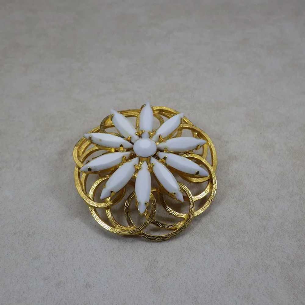 1950s Milk Glass Brooch, A classic Vintage - image 2