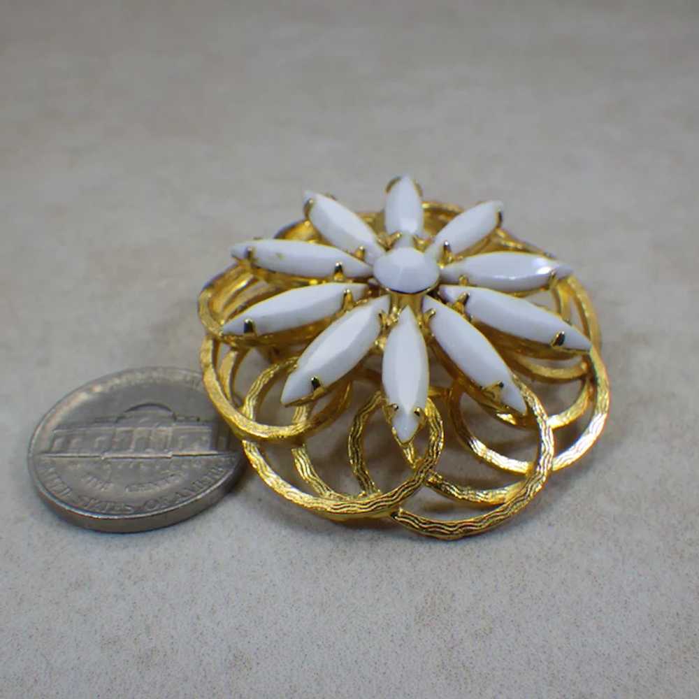 1950s Milk Glass Brooch, A classic Vintage - image 4