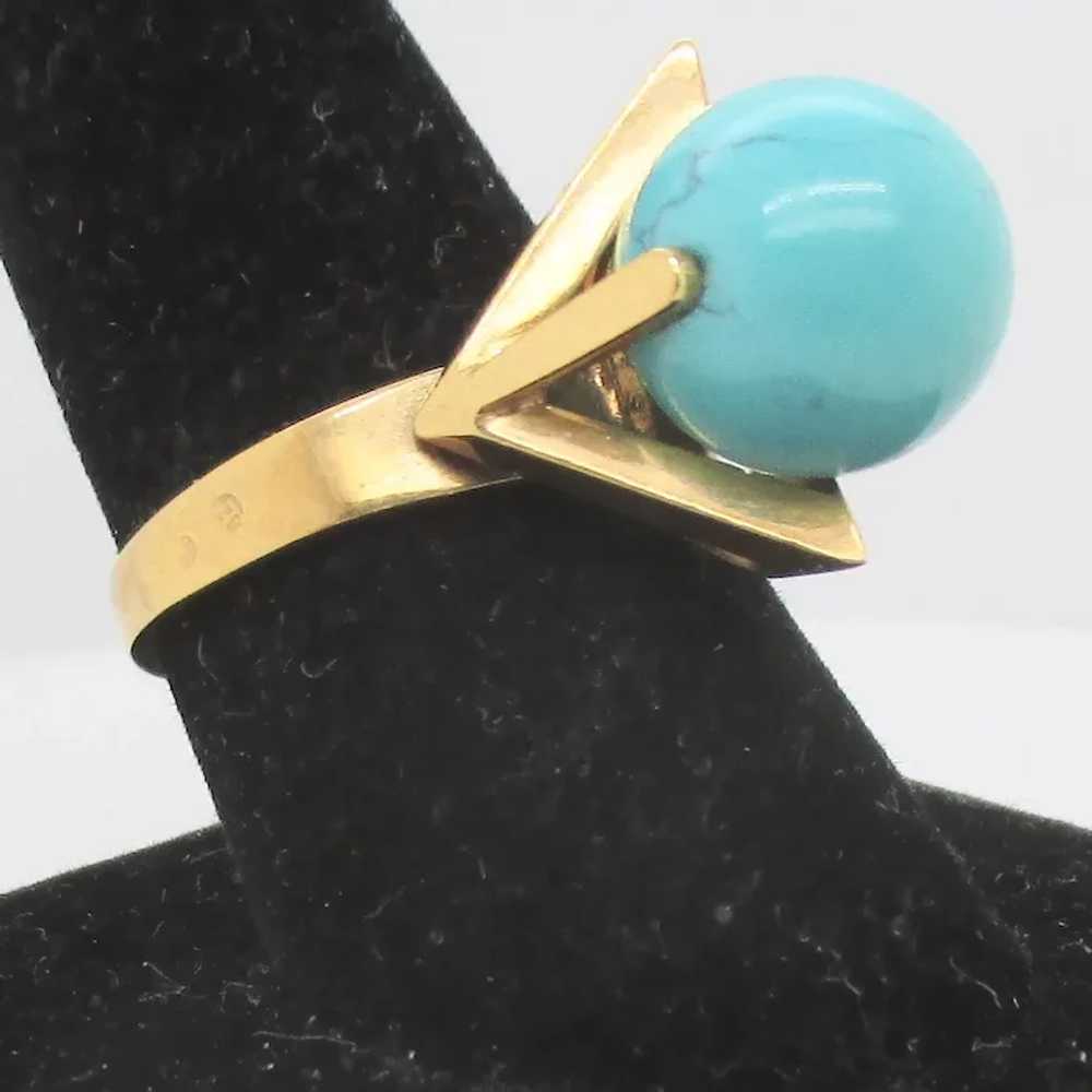 Turquoise Ball in Modernist Setting 18k. Gold Ring - image 5