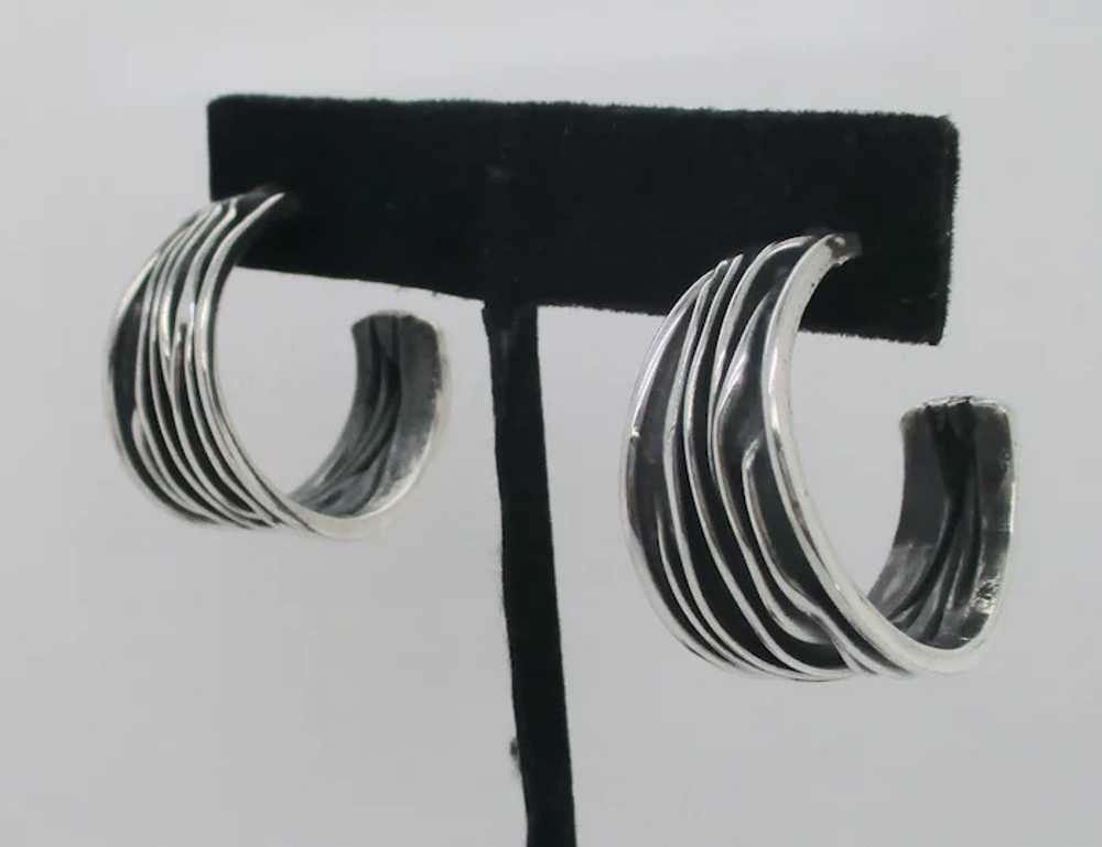 Striated Hoop Sterling Silver Earrings - image 2