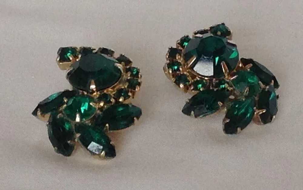 Emerald green Rhinestone clip earrings - image 4