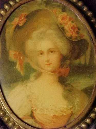 Victorian Pin of Lady