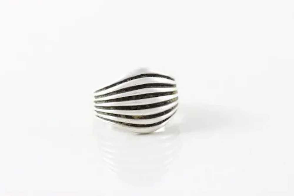 Sterling Silver Ribbed Band Ring Size 7 - image 2