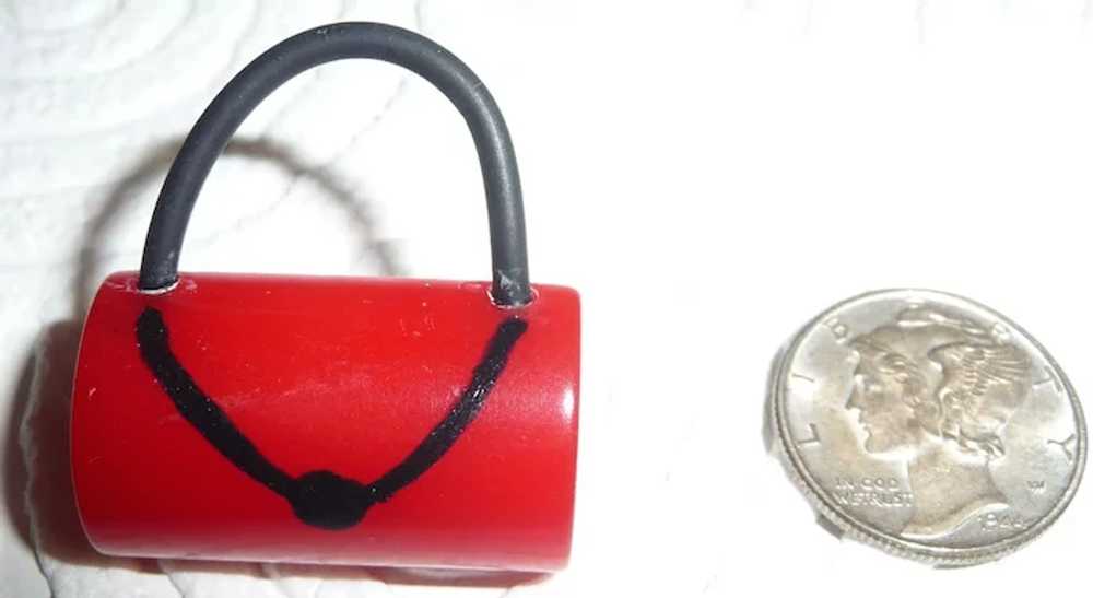 BAKELITE PIN BROOCH Little Red Purse Handbag Pock… - image 2