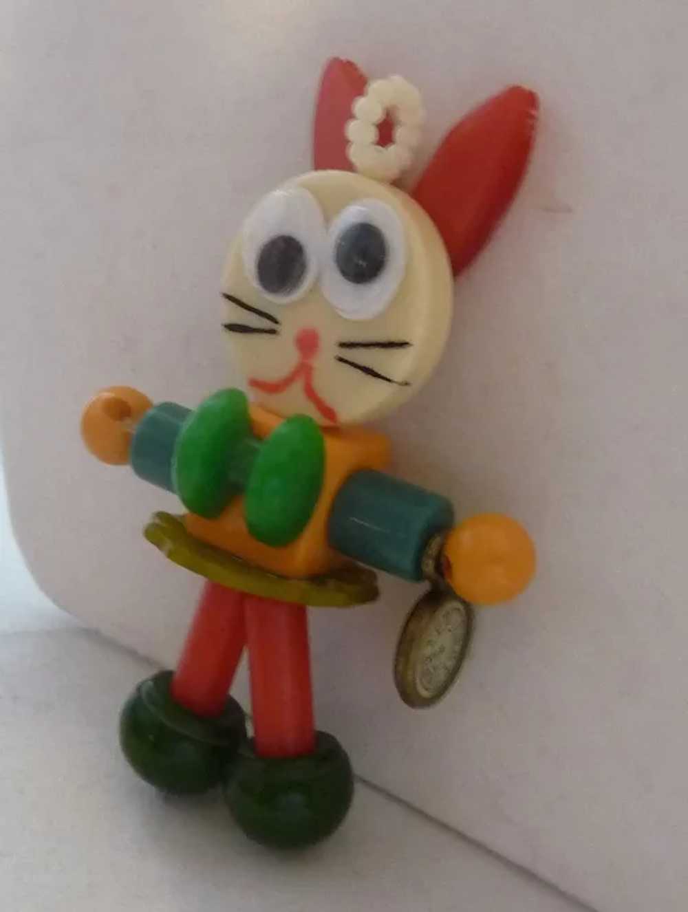 BAKELITE Googly Eyed White Bunny Rabbit (I'm Late… - image 2