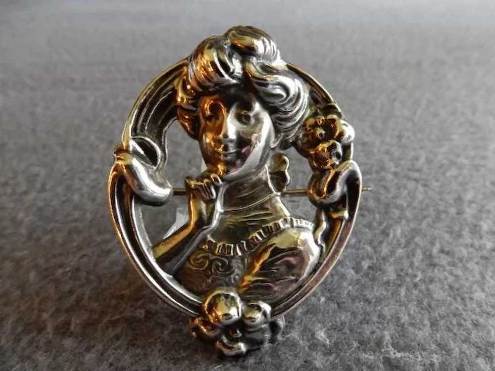 Sterling Silver "Art Nouveau" Repousse Brooch of … - image 2