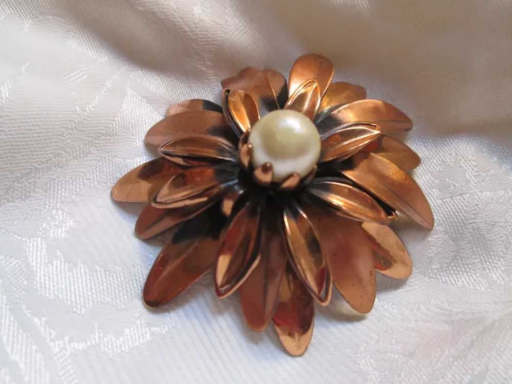 Renoir "Anemone" Faux-Pearl Centered Flower Brooc… - image 7