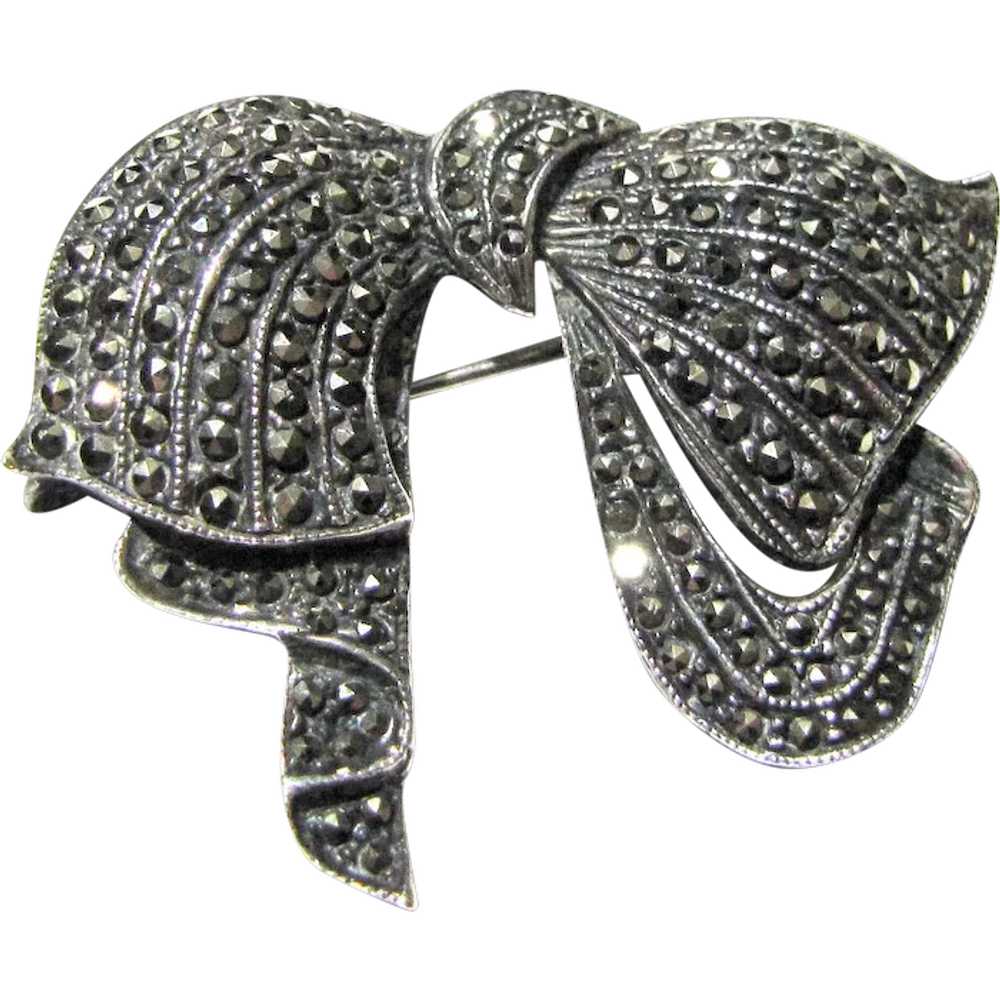 Shimmering Sterling & Marcasite Bow Pin - image 1