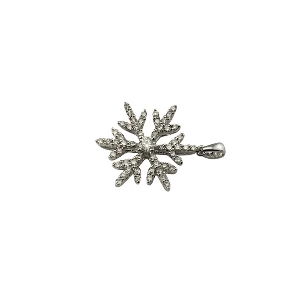 Vintage 14 Karat White Gold Diamond Snowflake Pen… - image 2