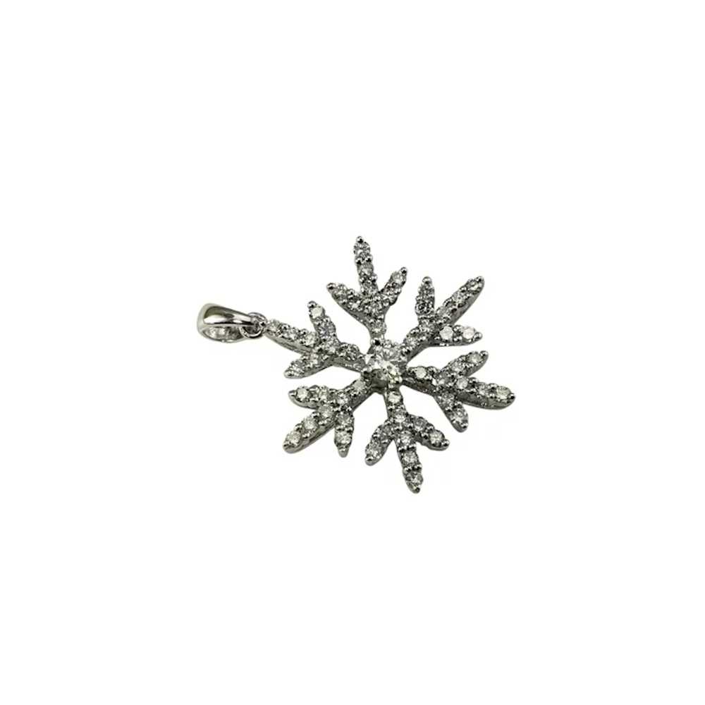 Vintage 14 Karat White Gold Diamond Snowflake Pen… - image 3