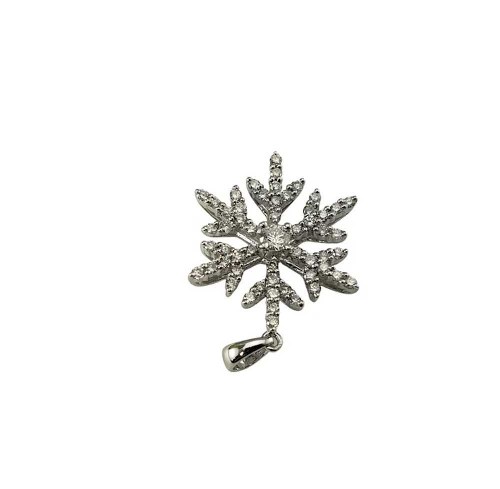 Vintage 14 Karat White Gold Diamond Snowflake Pen… - image 4