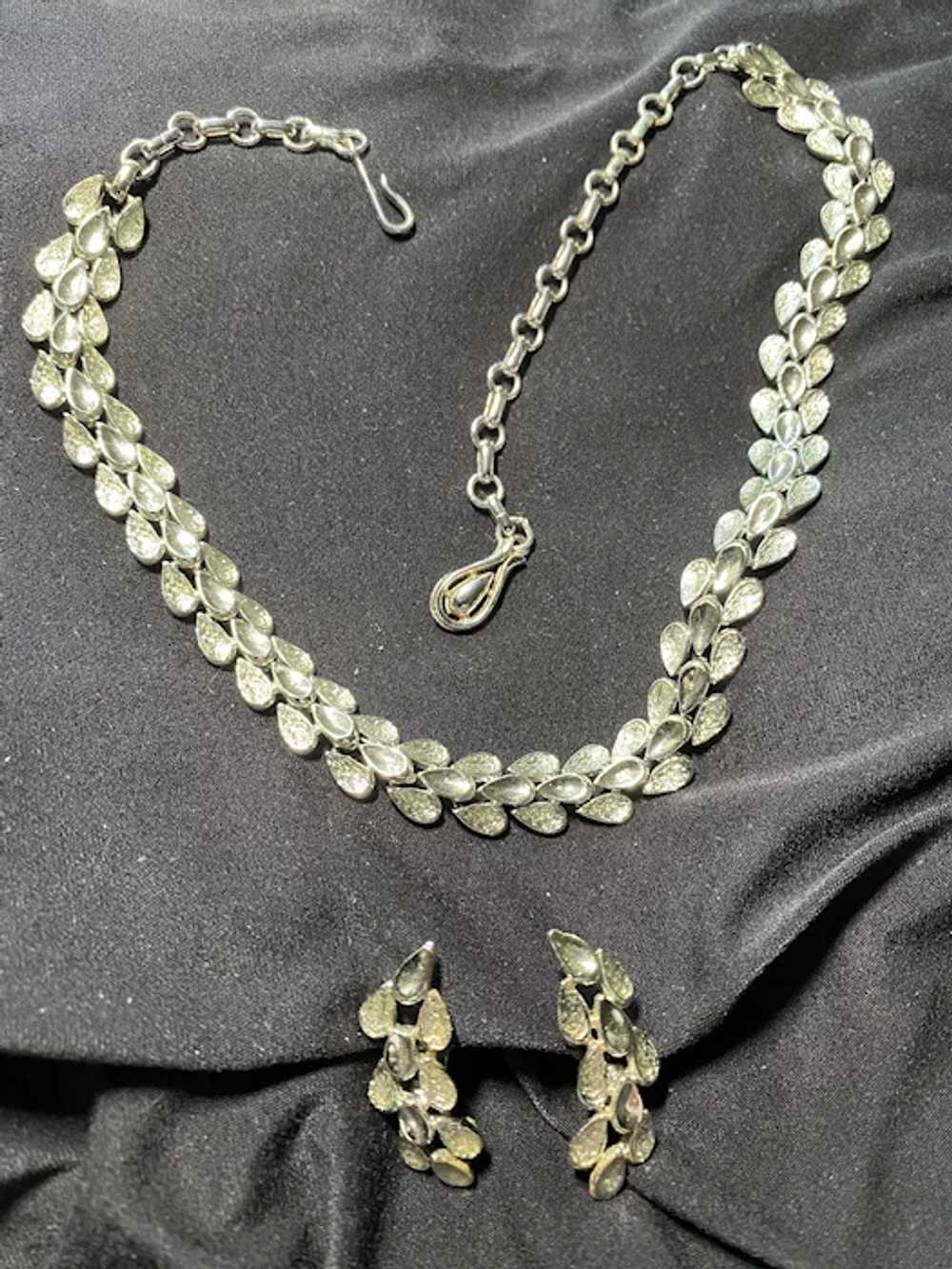 Coro Teardrop Necklace and Earrings Demi-Parure - image 2