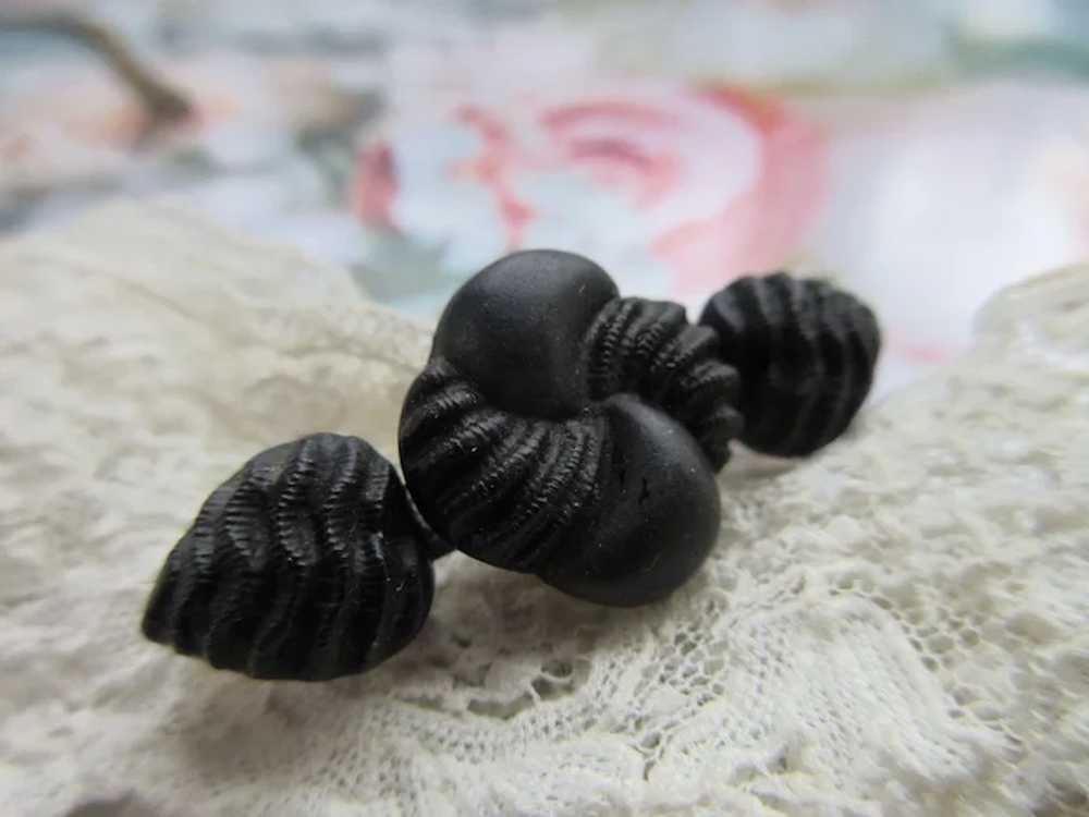 Victorian Black Crepe Lapel Pin - image 3
