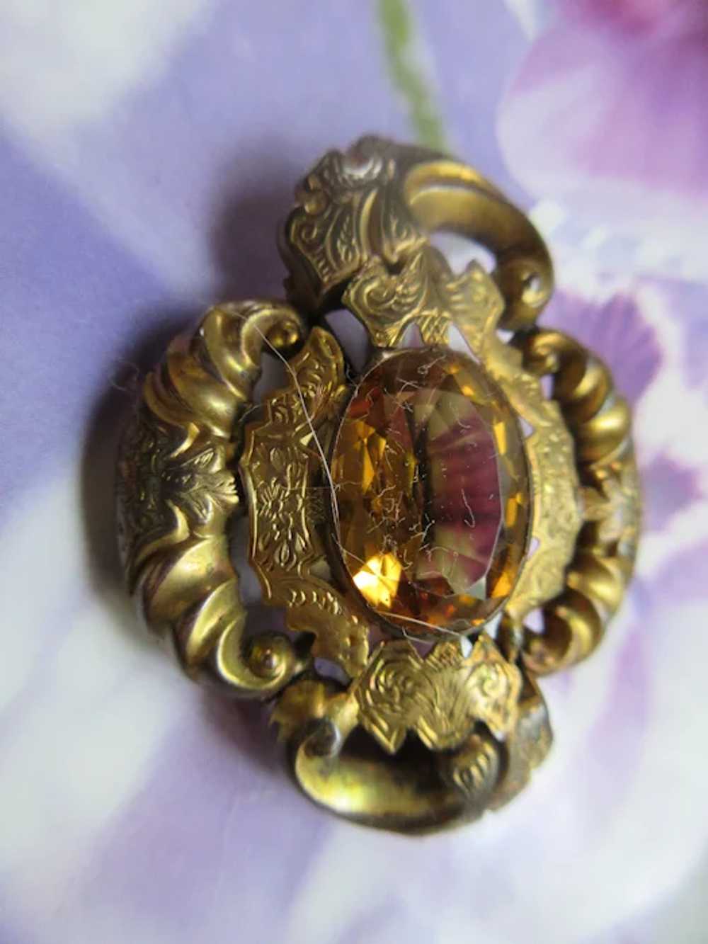 Victorian Antique Gold Fill Brooch - image 3