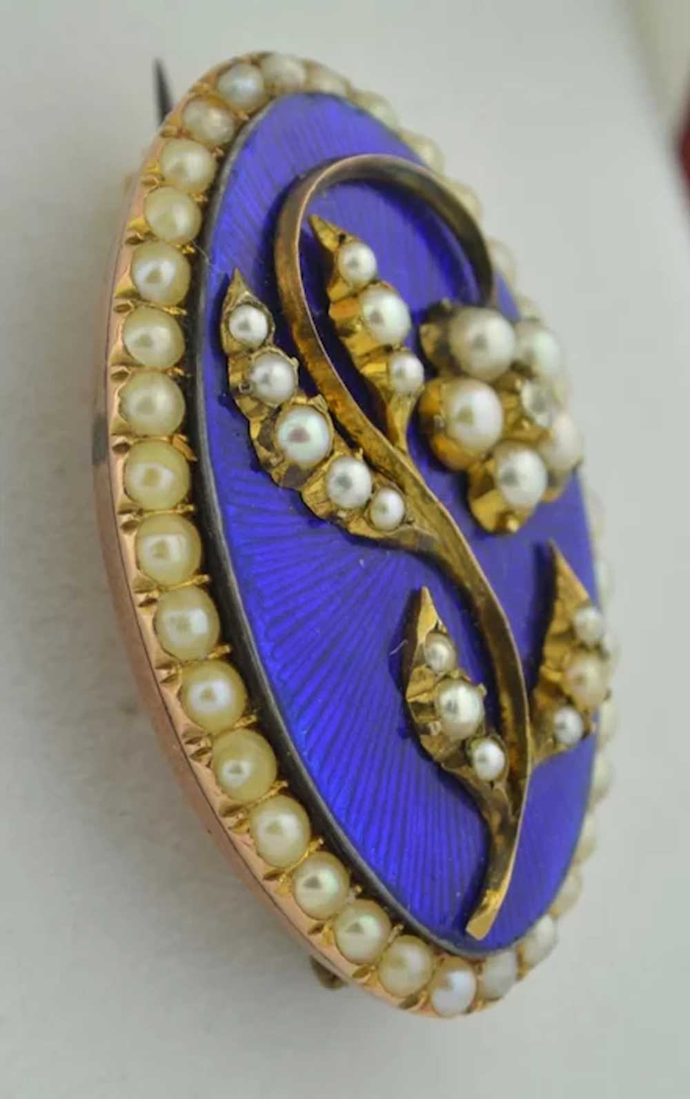 Georgian 10K Enamel Pearls & Diamond Brooch - image 4