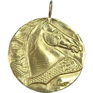 Equestrian Pendant Medallion 18K Gold, 20 Year Sen