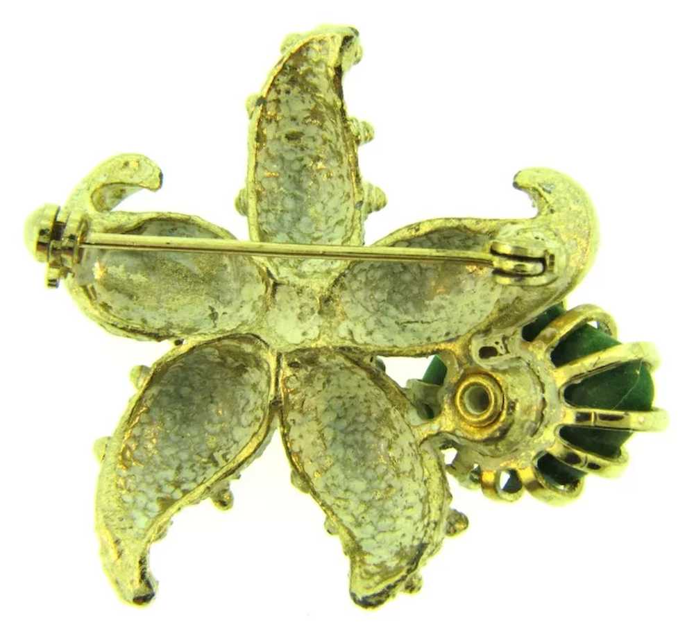 Vintage figural starfish Brooch with jade stone - image 2