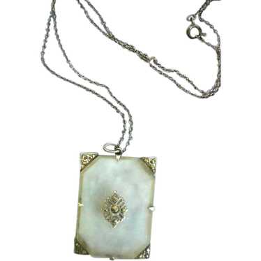 Early 1900s Camphor Glass Necklace - image 1