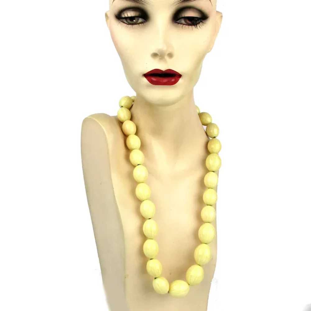 Vintage Celluloid French Ivory Necklace Big Cream… - image 3