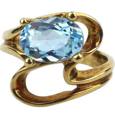 Estate 14K Gold Mexican Wavy Ring w/ Blue Topaz - image 1
