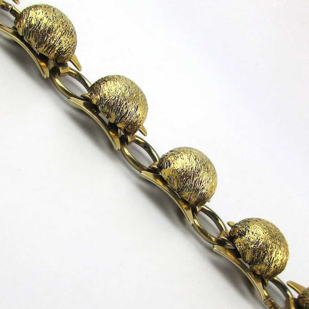 Vintage Nine Textured Gilt Balls Link Bracelet - image 6