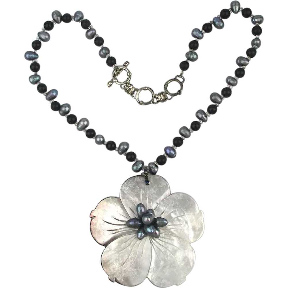 Big Mother-of-Pearl Flower Necklace w/ Real Pearl… - image 1